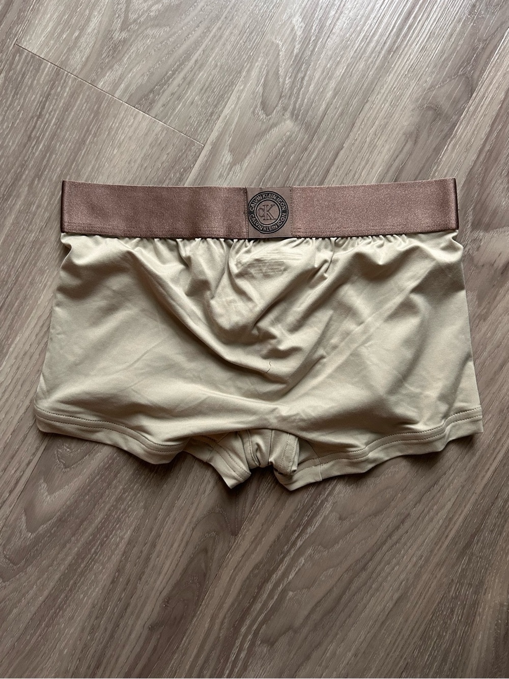 Calvin Klein | Icon Micro Low Rise Trunks in Grey Moss (S) - Picture 3 of 4